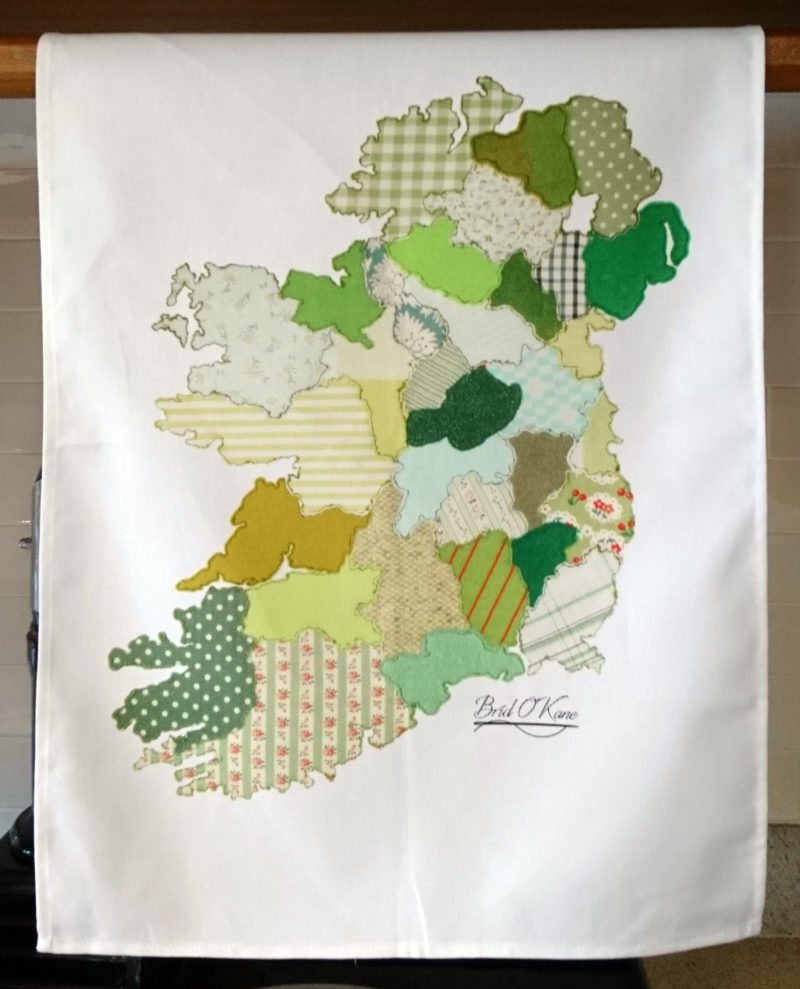 Ireland Mug & Tea Towel Set Image 4